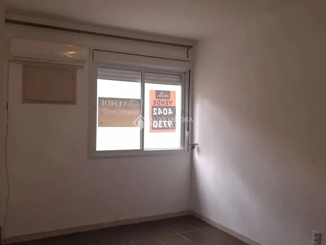 Imagem 13: Excelente Apartamento em Capoeiras -Florianópolis com 3 Dormitórios, 2 Banheiros e 2