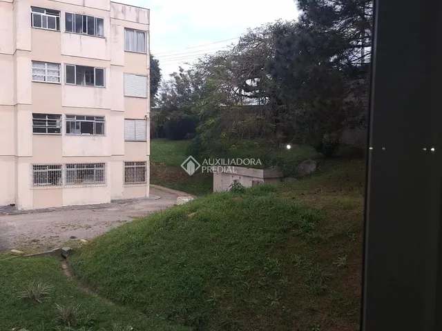 Imagem 16: Excelente Apartamento em Capoeiras -Florianópolis com 3 Dormitórios, 2 Banheiros e 2