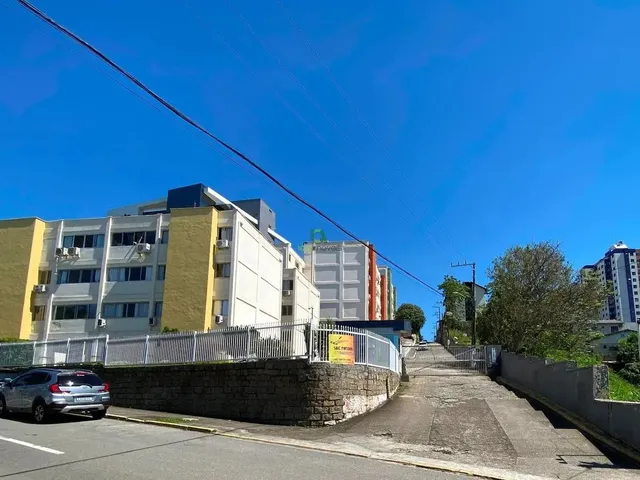 Imagem 1: Apartamento À Venda no Estreito-Sc: com 3 Quartos na Melhor Localização do Bairro!