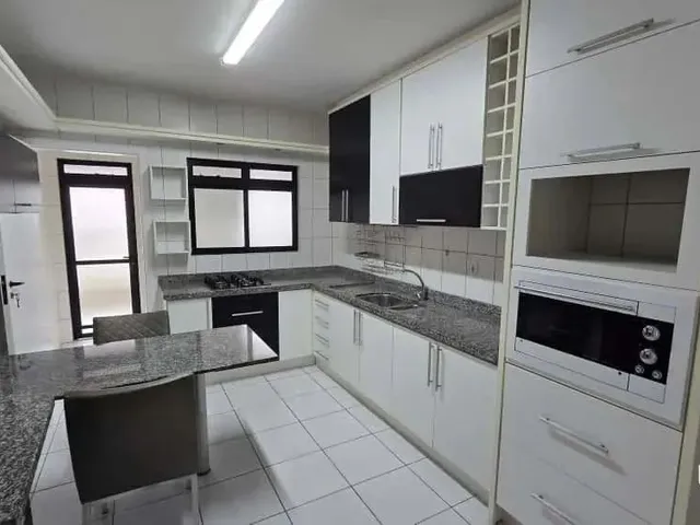 Imagem 6: Apartamento de 3 Quartos Sendo 1 Suíte em Florianópolis