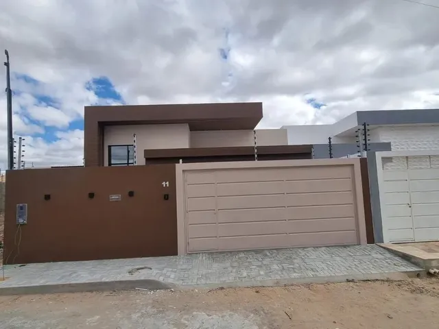 Imagem: Vendo - Casa Térrea - 3 Suítes - Piscina