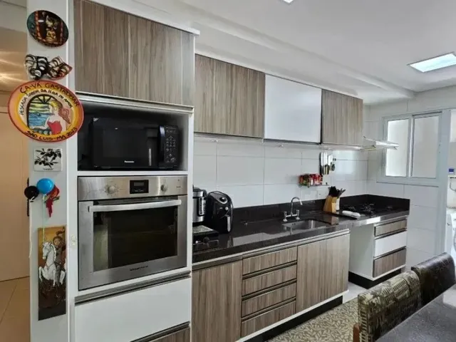 Imagem 12: Apartamento para Venda em Florianópolis, Balneário, 3 Dormitórios, 2 Suítes, 3