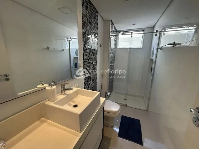 Imagem 12: Apartamento com 3 Dormitórios À Venda, no Balneário do Estreito, Florianópolis, Sc