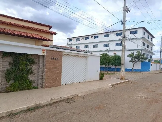 Imagem 8: Vende-Se Excelente Casa na Aabb em Serra Talhada-Pe