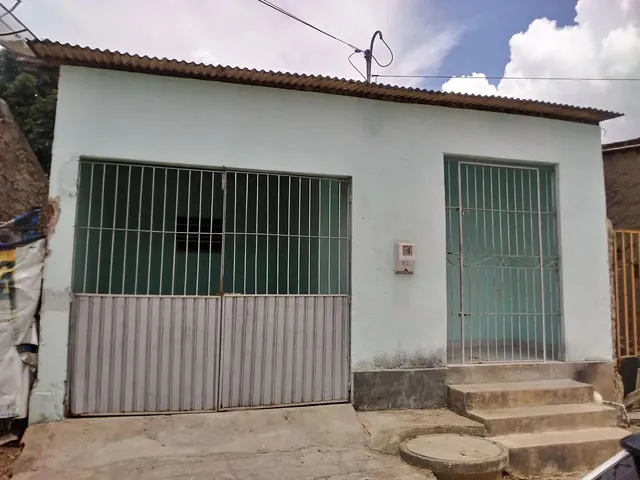 Imagem: A casa possui 2 Dormitórios, 1 Banheiro, 1 Vaga na