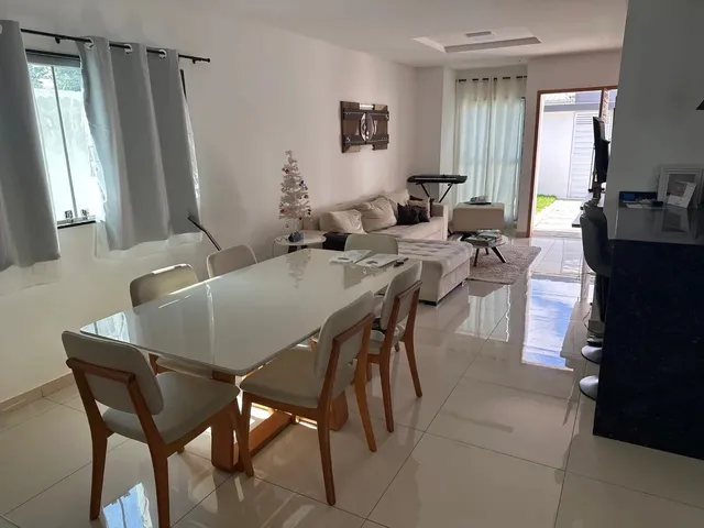 Imagem 8: Casa Recém-Construída no Lot Arco Íris