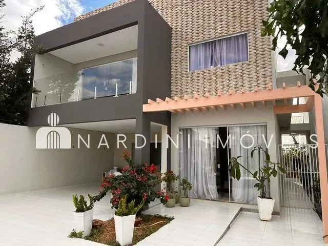 Imagem: Casa em Condominio À Venda, 5 Quartos