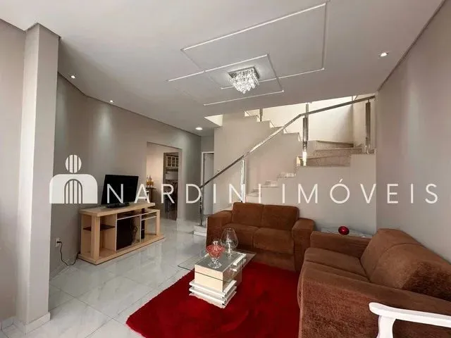 Imagem 16: Casa em Condominio À Venda, 5 Quartos, 3 Suítes, 2 Vagas, Cond. Sol Nascente