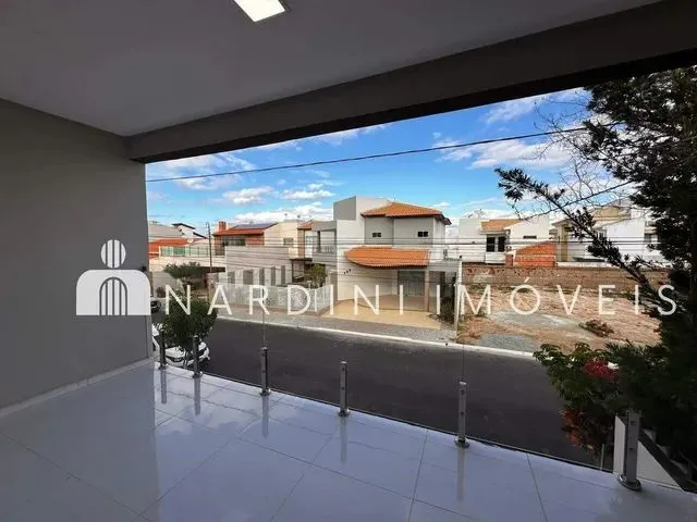 Imagem 15: Casa em Condominio À Venda, 5 Quartos, 3 Suítes, 2 Vagas, Cond. Sol Nascente