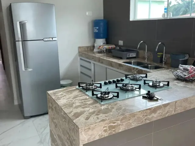 Imagem 8: Casa para Venda Possui 180 M2 com 3 Quartos Centro de Garanhuns - Pe