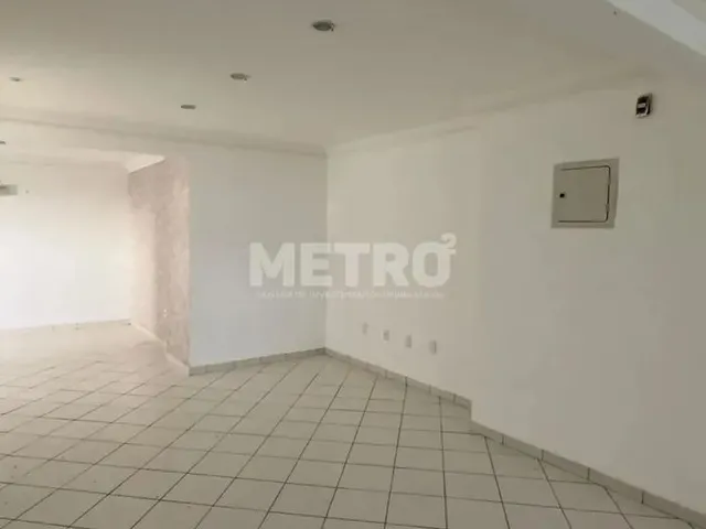 Imagem 2: Apartamento. Edf. Anthurius, 180M Aproximados , 4 Quartos, Sendo 02 Suítes