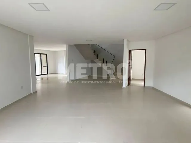 Imagem: Venda, Casa com 247M2, São 2 Pavimentos