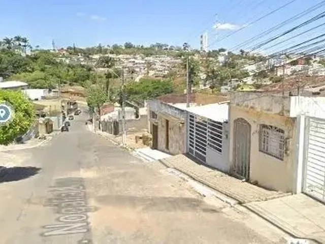 Imagem 12: Casa em Garanhuns - Otima Localização !!