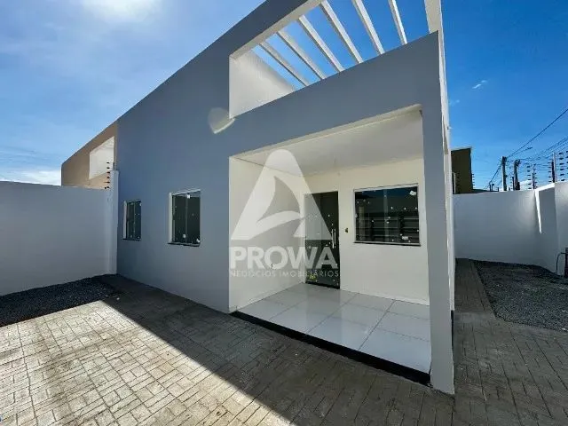 Imagem: Casa Nascente e de Esquina À Venda em Petrolina