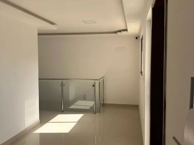 Imagem 9: Casa. Piscina, Churrasqueira, VarandaeÁrea de serviço