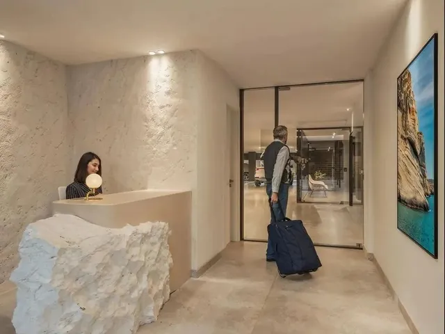 Imagem 2: Oportunidade em Intermares | Studios e 2 Quartos