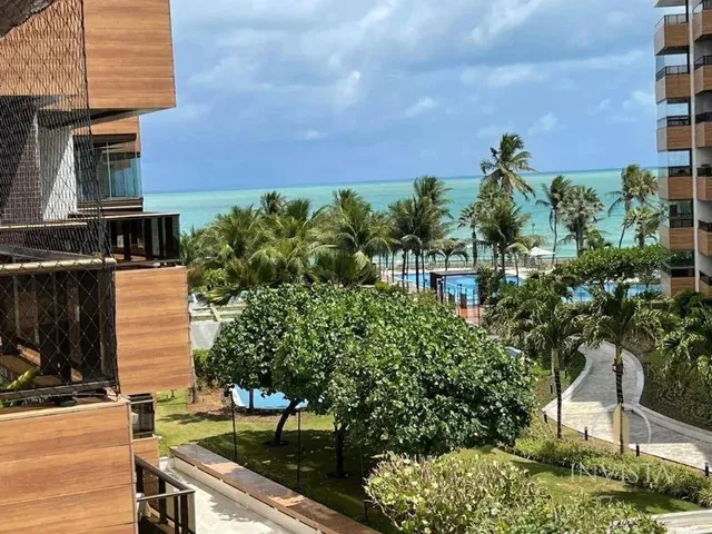 Imagem: Pé na Areia com Vista Definitiva para o