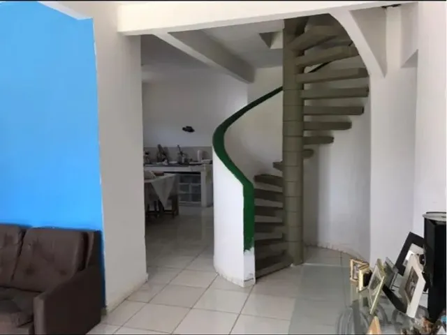 Imagem 3: Casa com 4 Quartos Sendo 2 Suítes 20M do Mar