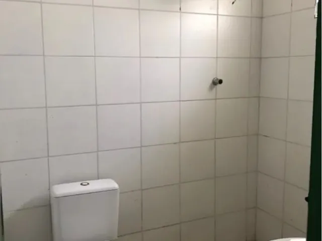 Imagem 4: Casa com 4 Quartos Sendo 2 Suítes 20M do Mar