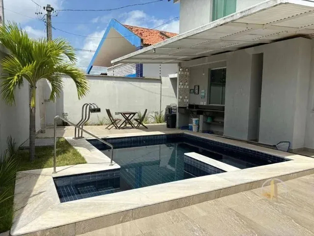 Imagem: Casa com 5 Dormitórios À Venda, 298 M²