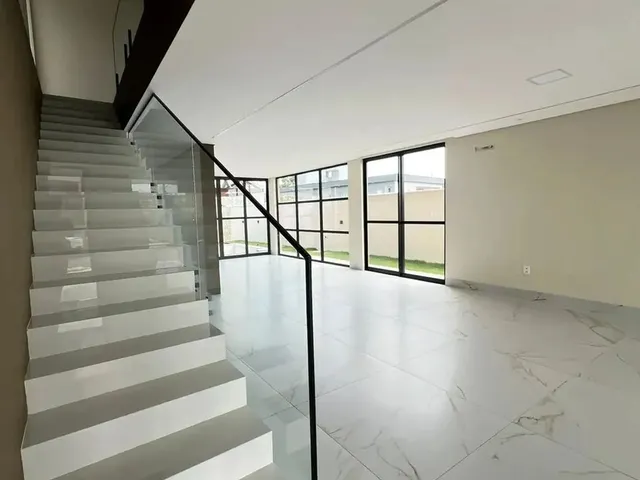 Imagem 4: Mansão Exclusiva no Alphaville - Luxo, Sofisticação e Privacidade Absoluta