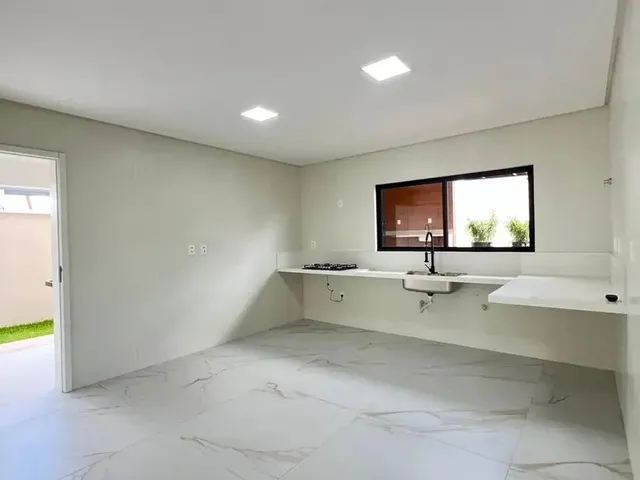Imagem 2: Mansão Exclusiva no Alphaville - Luxo, Sofisticação e Privacidade Absoluta