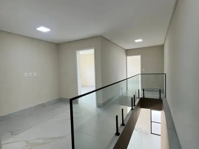 Imagem 3: Mansão Exclusiva no Alphaville - Luxo, Sofisticação e Privacidade Absoluta