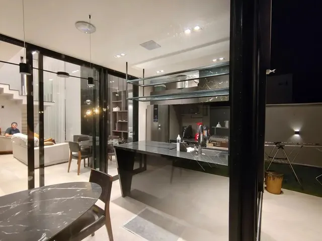 Imagem: Casa Mobiliada de Alto Padrão À Venda