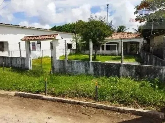 Imagem: Vendo Casa com 3 Quartos a 200M da Praia