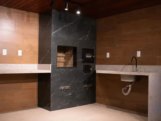 Imagem 5: Imóvel para Venda Possui 356 Metros Quadrados com 5 Quartos em Comercial Norte - Bayeux