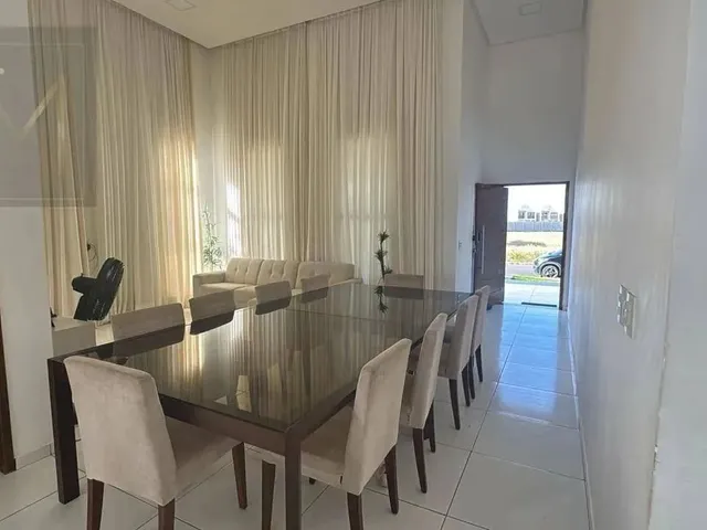 Imagem: Casa com 4 Dormitórios À Venda, 241 M²