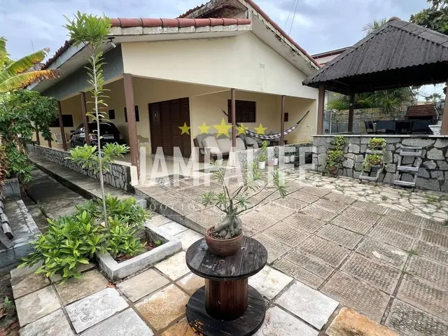 Imagem: Casa com 3 Dormitórios À Venda, 169 M²