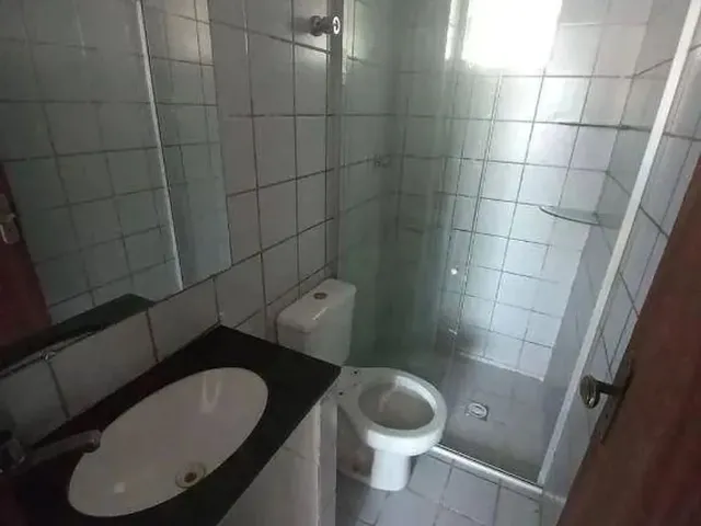 Imagem 13: Apartamento com 2 Dormitórios À Venda, 68 M² por R$ 400.000,00 - Intermares
