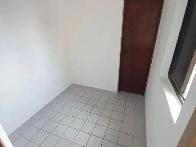 Imagem 10: Apartamento com 2 Dormitórios À Venda, 68 M² por R$ 400.000,00 - Intermares