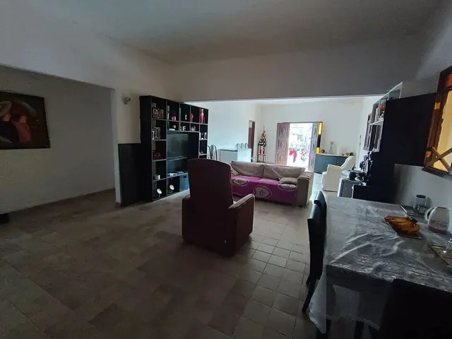 Imagem 7: Imóvel para Venda Tem 200 Metros Quadrados com 3 Quartos em Centro - Rio Tinto - Pb
