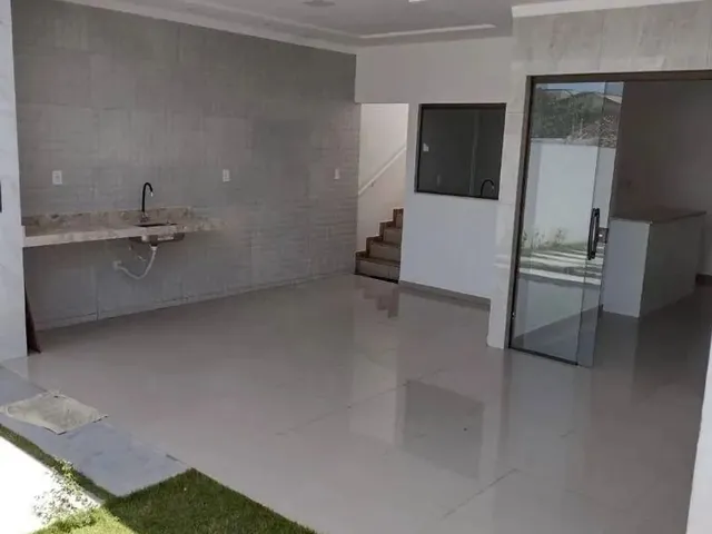 Imagem 2: Casa com 3 Dormitórios À Venda, 210 M² por R$ 550.000,00 - Carapibus - Conde/Pb