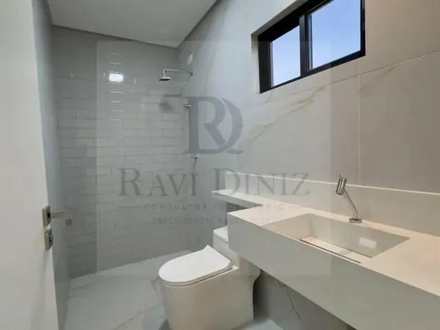 Imagem 10: Casa para Venda em Bayeux, Comercial Norte, 5 Dormitórios, 5 Suítes, 6 Banheiros, 4