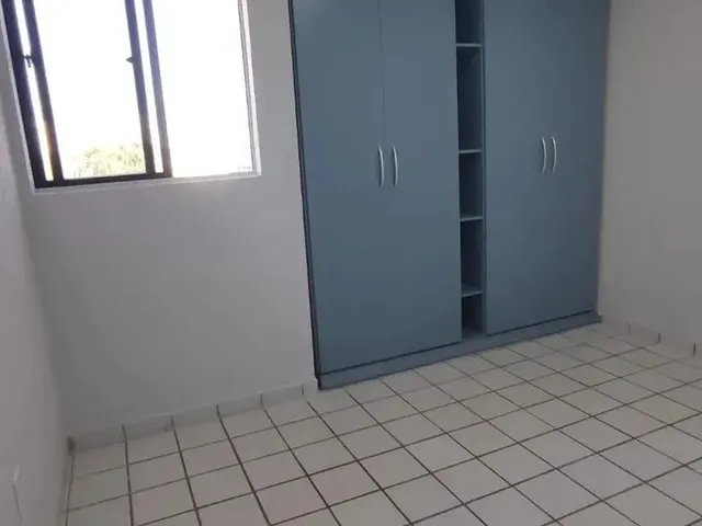 Imagem 3: Apartamento para Venda, 03 Quartos, Andar Mediano, em Intermares