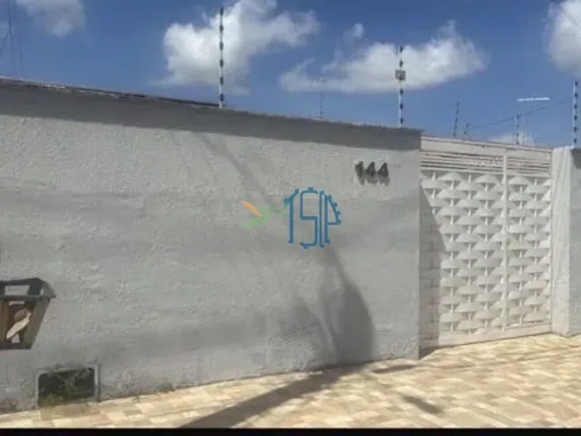 Imagem 5: Casa Padrão/ Casa com Mobília em Extremoz - RN / Casa em rua Pública / Casa na Zona