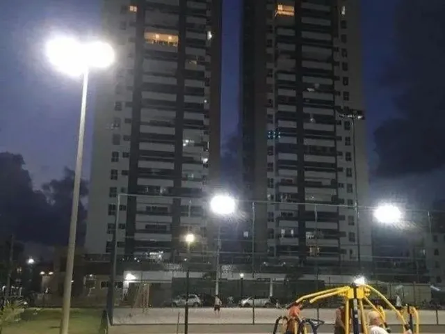 Imagem 1: Apartamento a Venda em Intermares por R$850 Mil