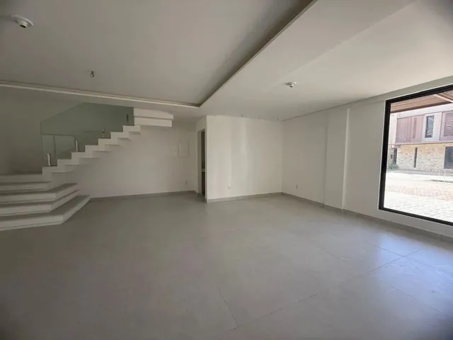 Imagem: Casa À Venda em Condomínio Fechado no