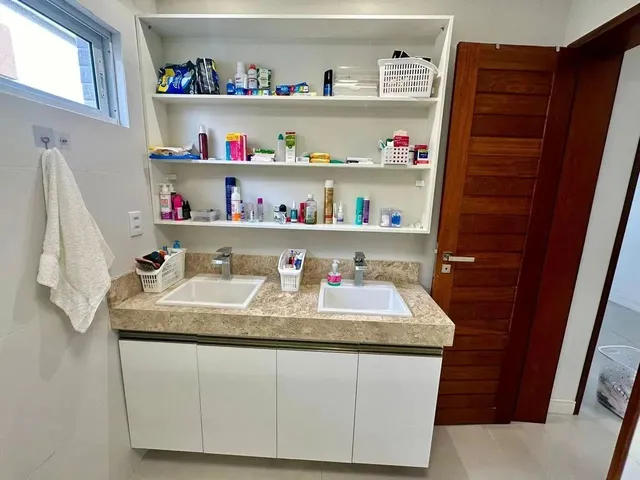 Imagem 4: Casa de Condiminio Fechado Mobiliada, com Preço de Oportunidade
