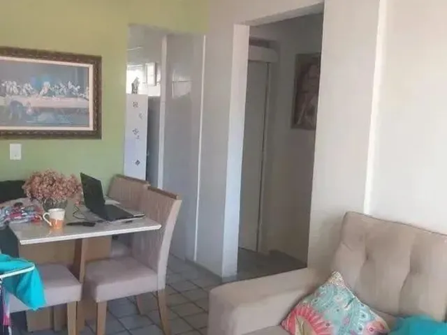 Imagem 2: Excelente Apartamento Mobiliado em Intermares - 51 M² - 2/4 - Res. Delphos