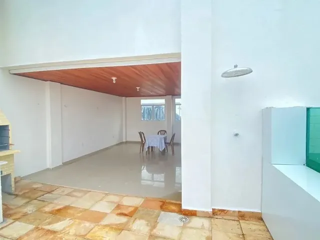 Imagem 2: Excelente Triplex no Portal do Poço (Piscina, Hidromassagem e Lago...