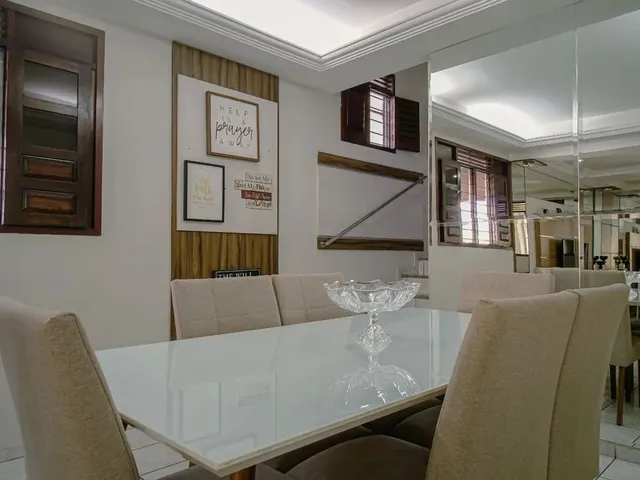 Imagem 12: Vende - Casa com 321M² em Condomínio Fechado, 5 Quartos/4Suítes, Prox Ao Shopping