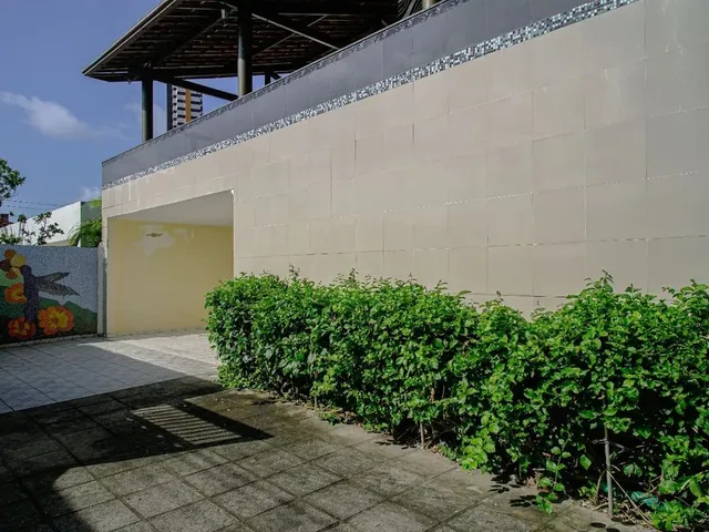 Imagem 6: Vende - Casa com 321M² em Condomínio Fechado, 5 Quartos/4Suítes, Prox Ao Shopping