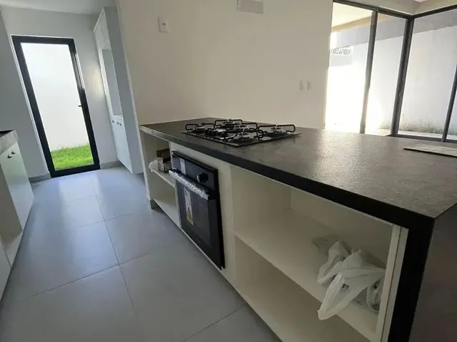 Imagem 4: Casa de Condomínio Sobrado, Nova, 03 Suites, Terraço Gourmet, Área de Lazer Em