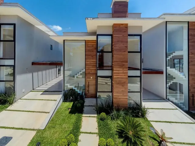 Imagem: Casa de Condomínio À Venda na Rua Jornalista