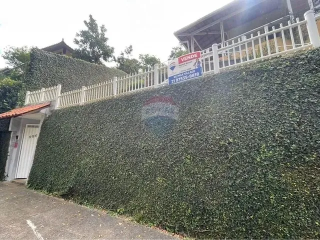 Imagem 1: Casa na Quinta da Barra Linear com Garagem 3 Quartos com Suíte, na Casa Principal