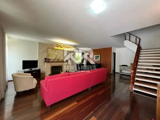 Imagem: Casa Duplex em Excelente Condomínio no